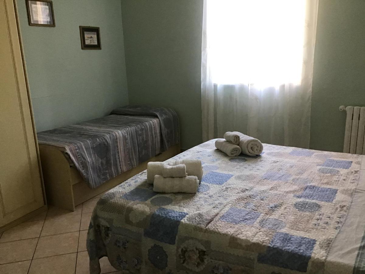 Achirina Bed And Breakfast Cisterna di Latina Exterior photo