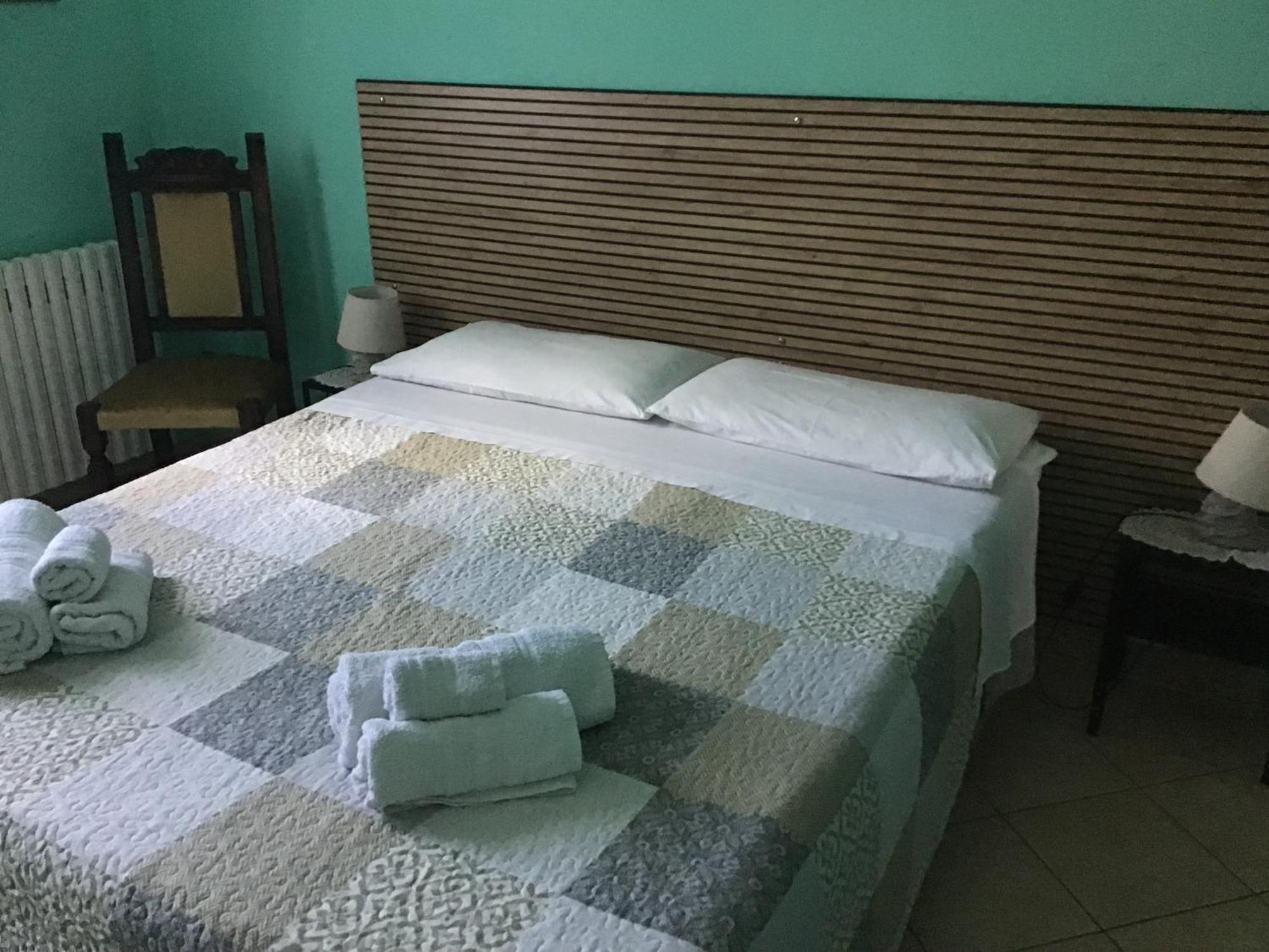Achirina Bed And Breakfast Cisterna di Latina Exterior photo